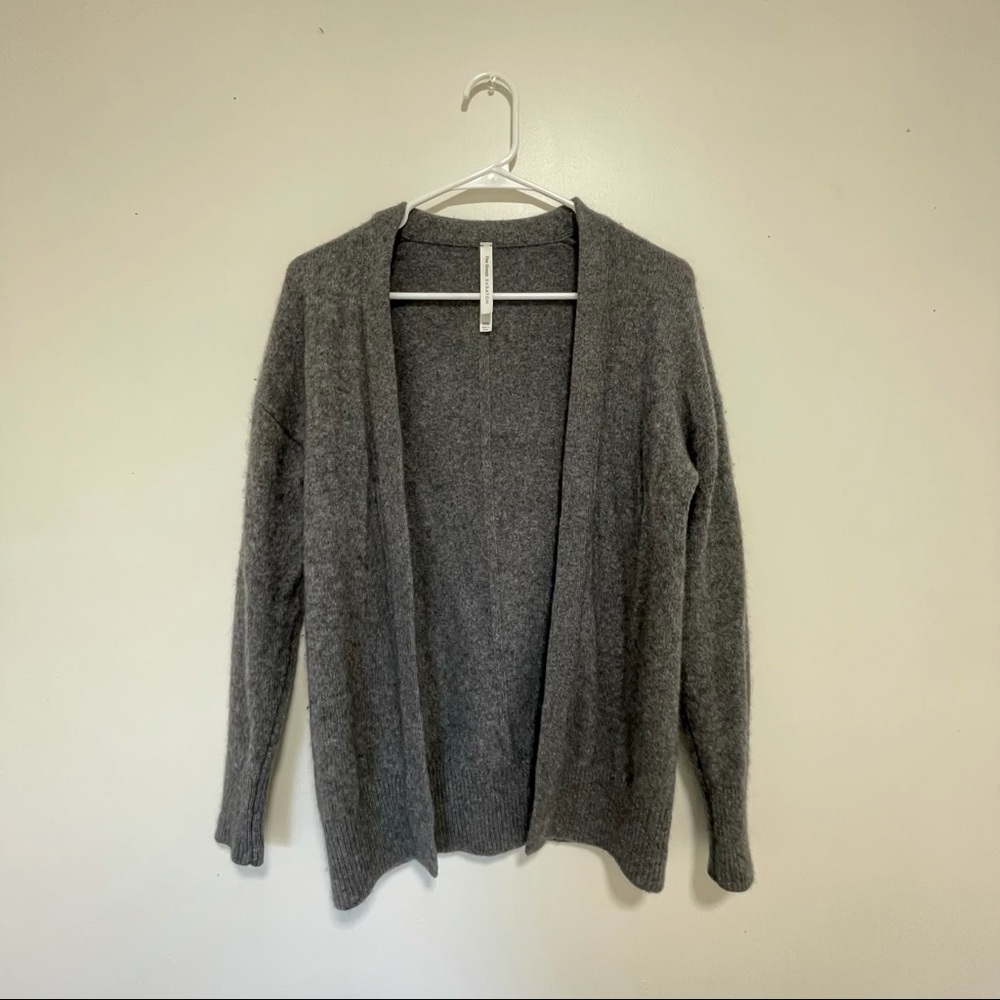 Aritzia grey sweater
